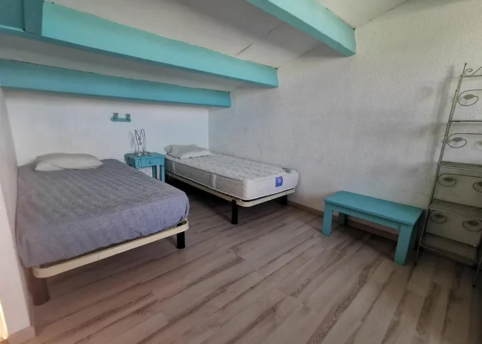 5012 Village I6 * Agde